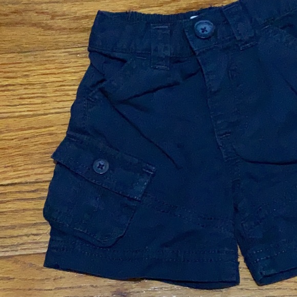 Old Navy ❤️ Elastic Cargo Pocket Shorts One Size (PRE-LOVED) - Picture 5 of 7